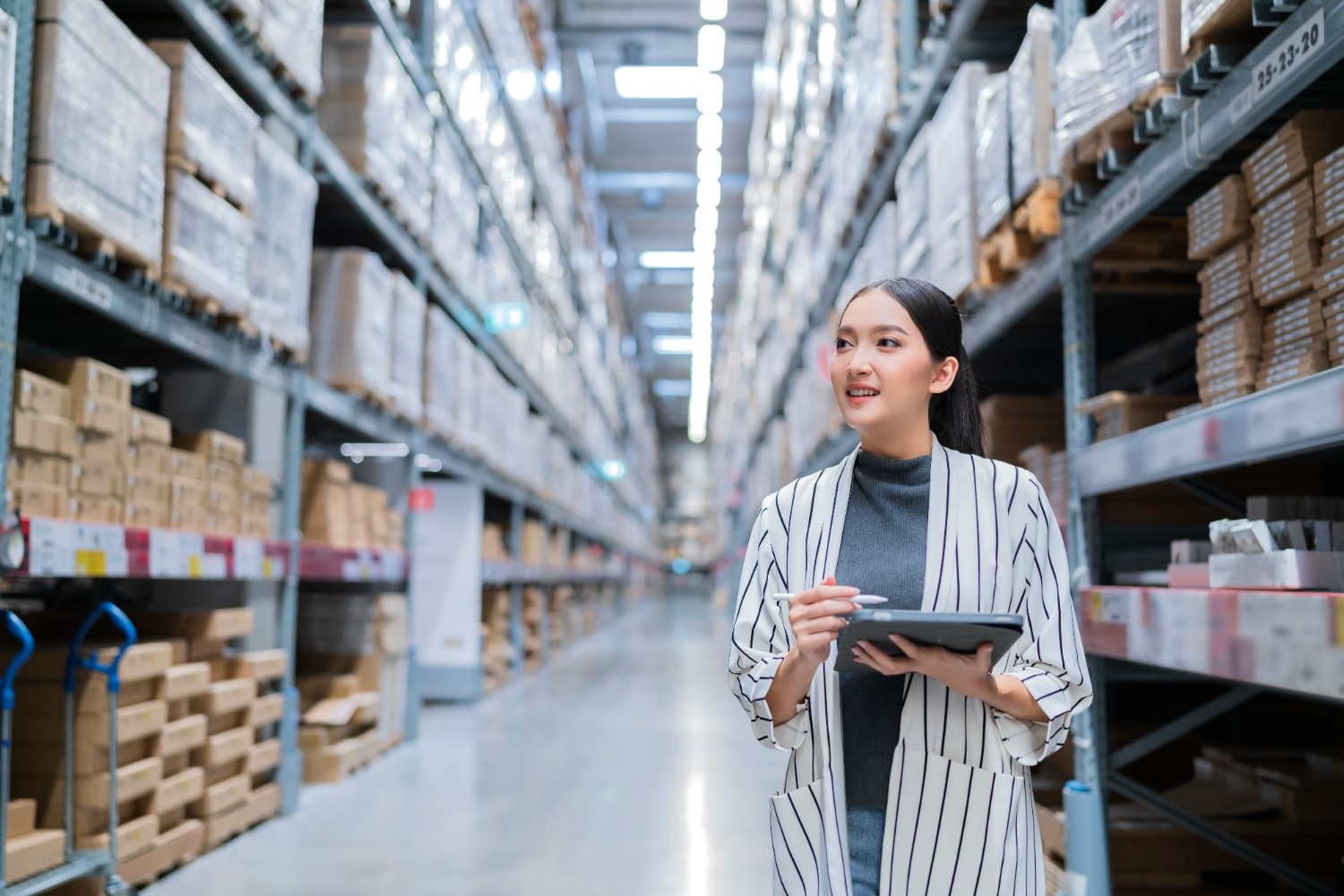 warehouse logistics Surabaya