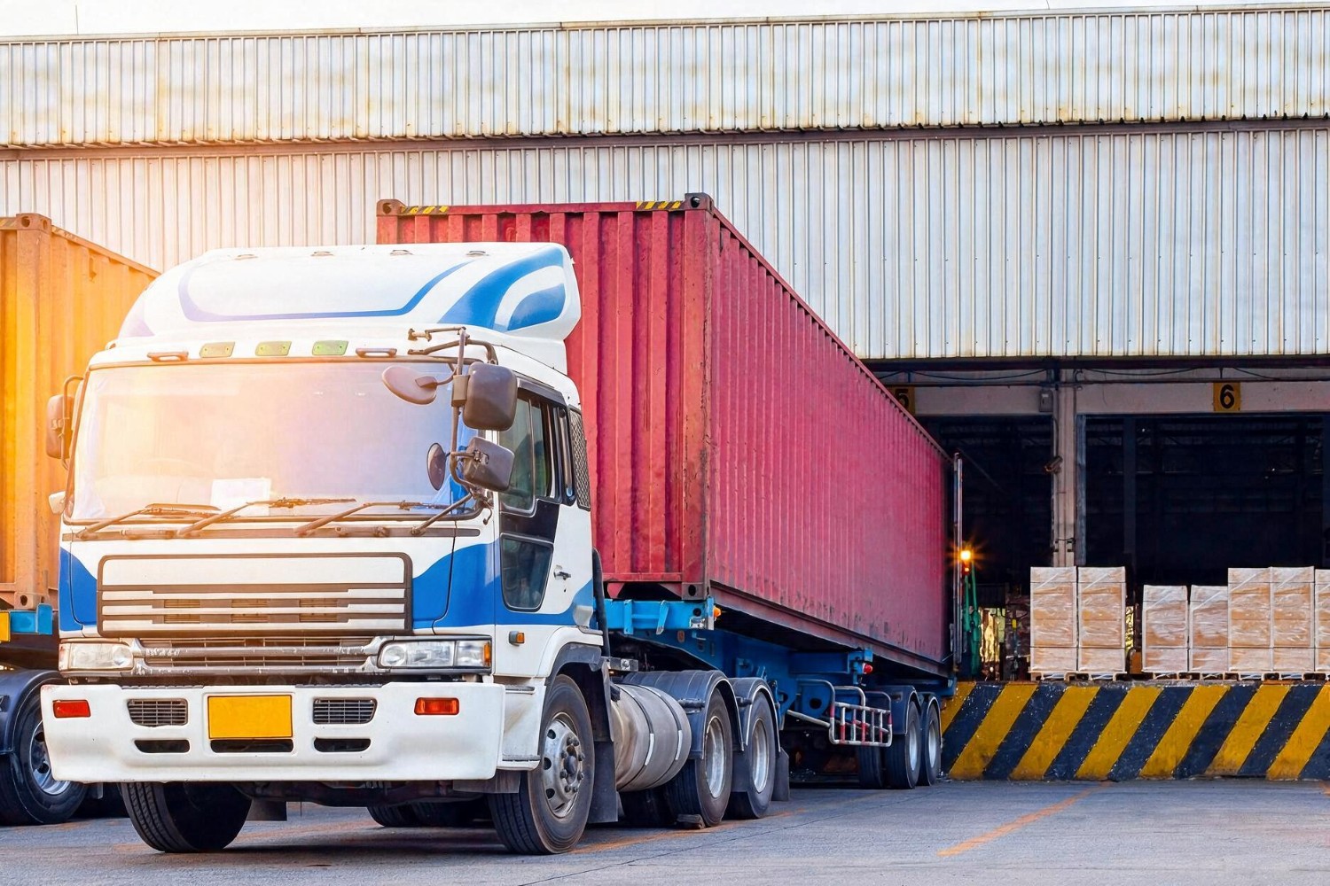 Kenapa Drayage Trucking Penting untuk Ekspor-Impor