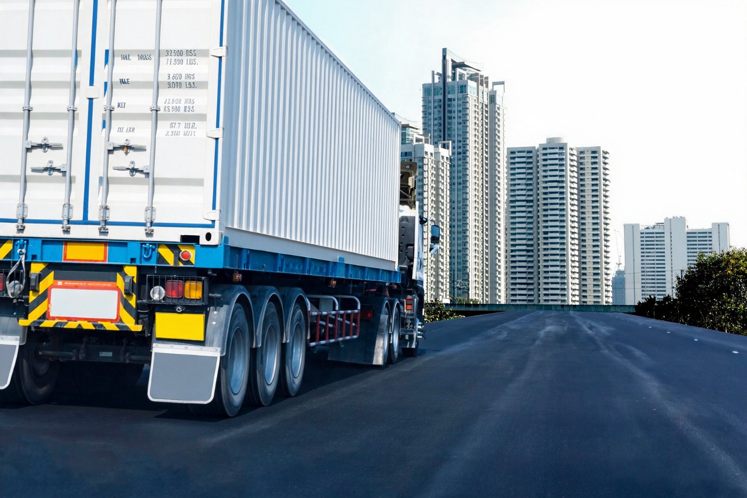 Headhaul Trucking: Muatan Penuh Belum Tentu Efisien
